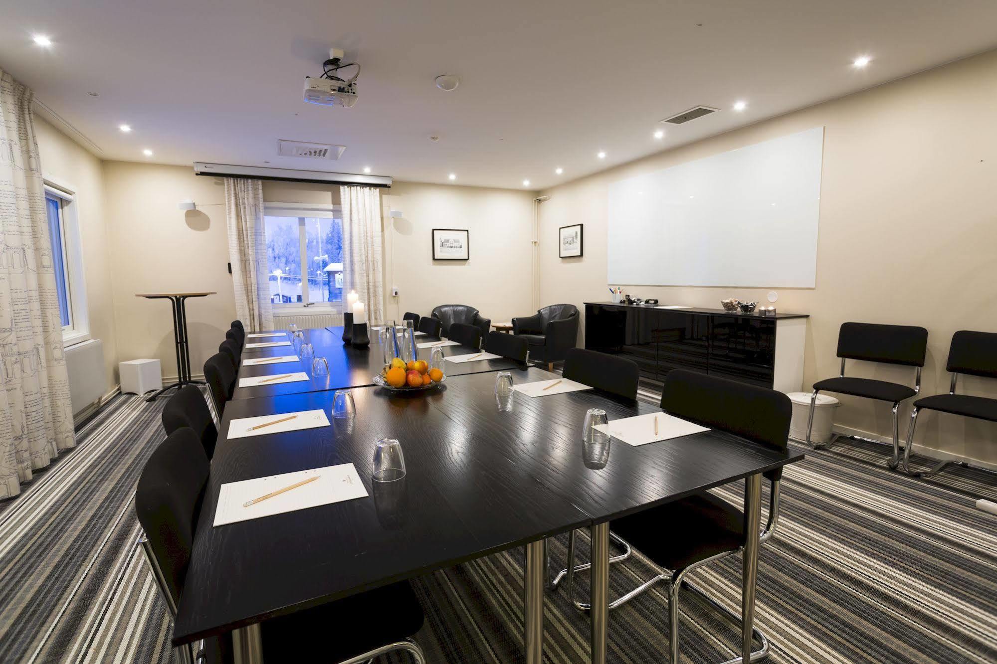 אולריצהאם Hotell Lassalyckan מראה חיצוני תמונה
