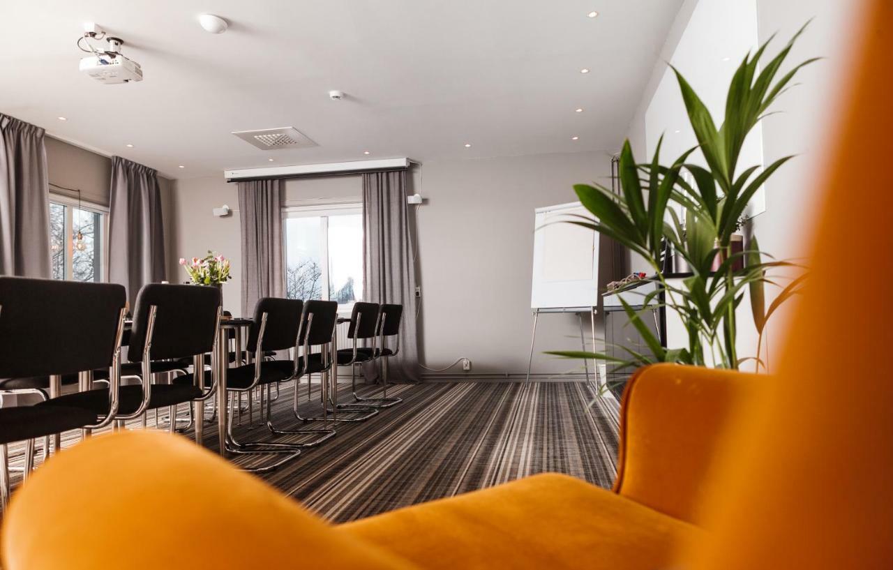 אולריצהאם Hotell Lassalyckan מראה חיצוני תמונה